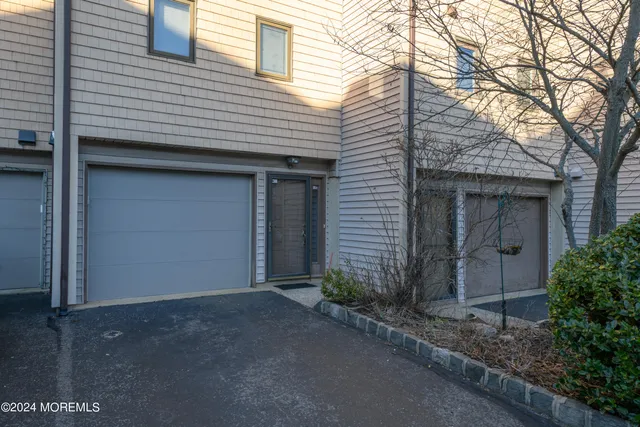 $3,500 | 164 Linden Avenue, Unit 12, Highlands, NJ 07732