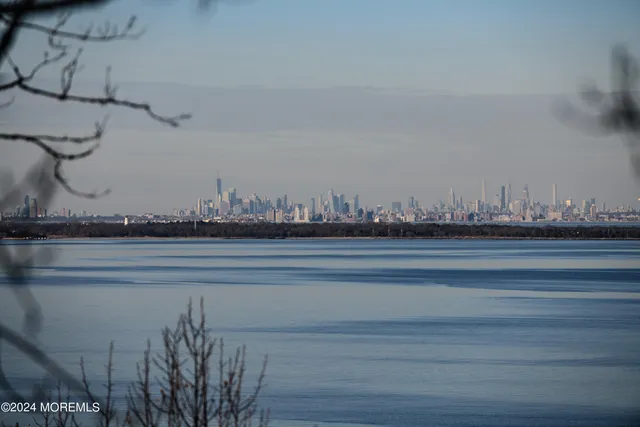 $3,500 | 164 Linden Avenue, Unit 12, Highlands, NJ 07732