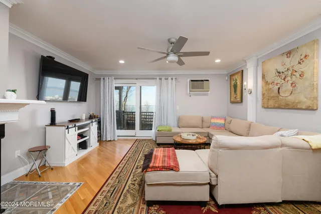 $3,500 | 164 Linden Avenue, Unit 12, Highlands, NJ 07732