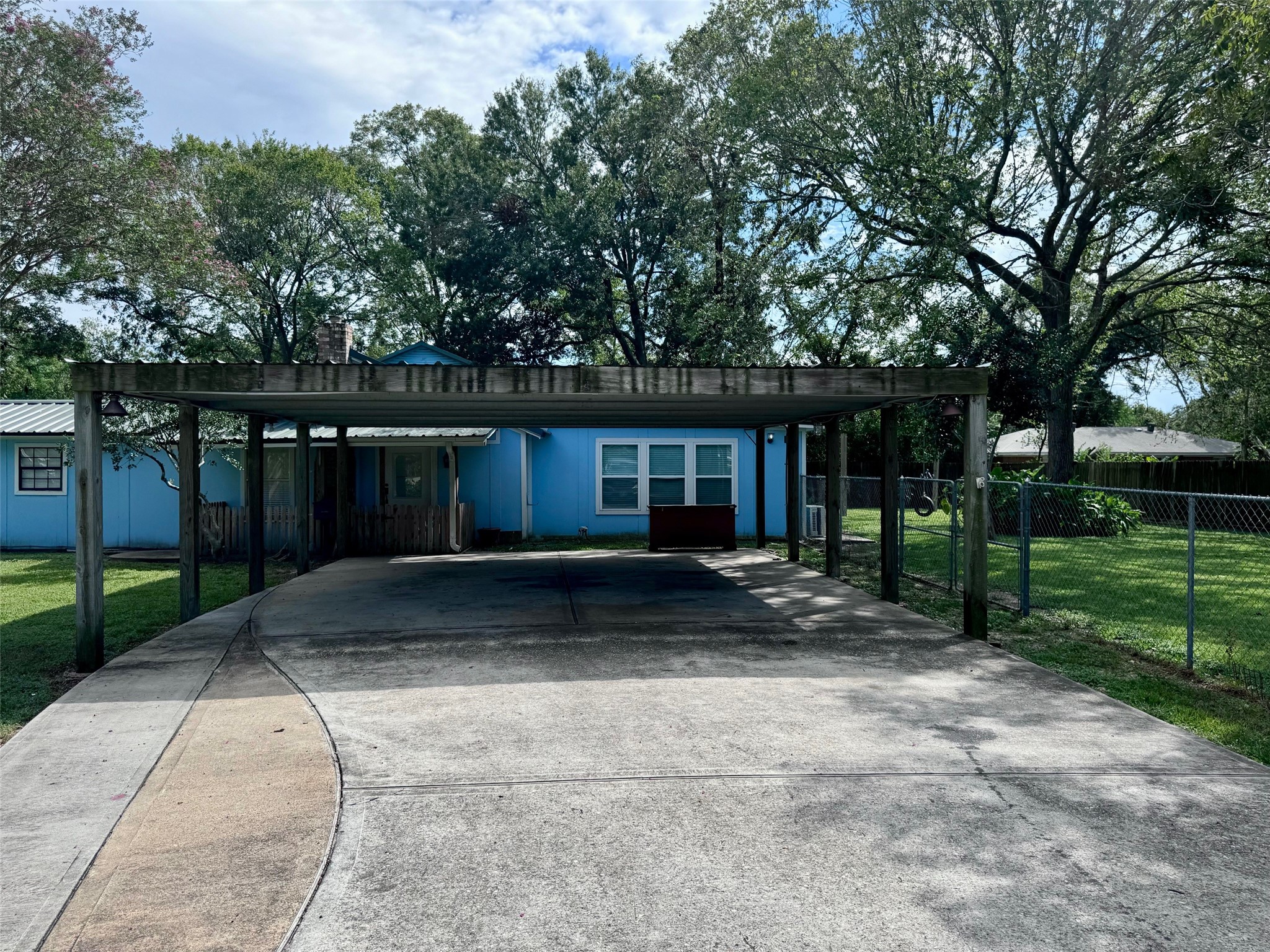 1937 Red Bluff Road Seabrook, TX 77586 - Photo 24 of 27 Beautiful yard and covered patio