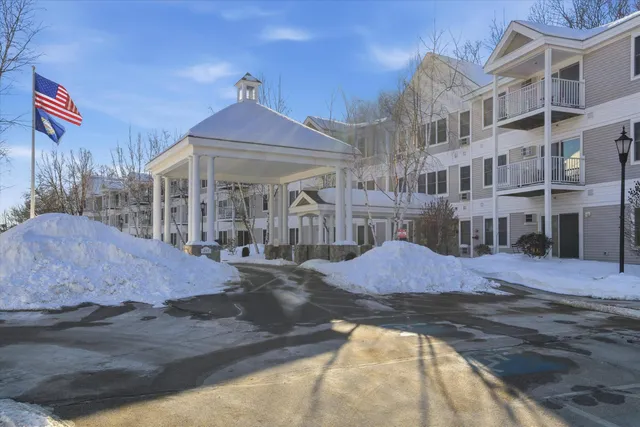 $335,000 | 265 Edward J Roy Drive, Unit 305, Manchester, NH 03104