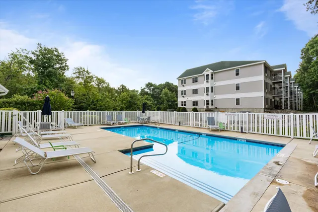 $335,000 | 265 Edward J Roy Drive, Unit 305, Manchester, NH 03104