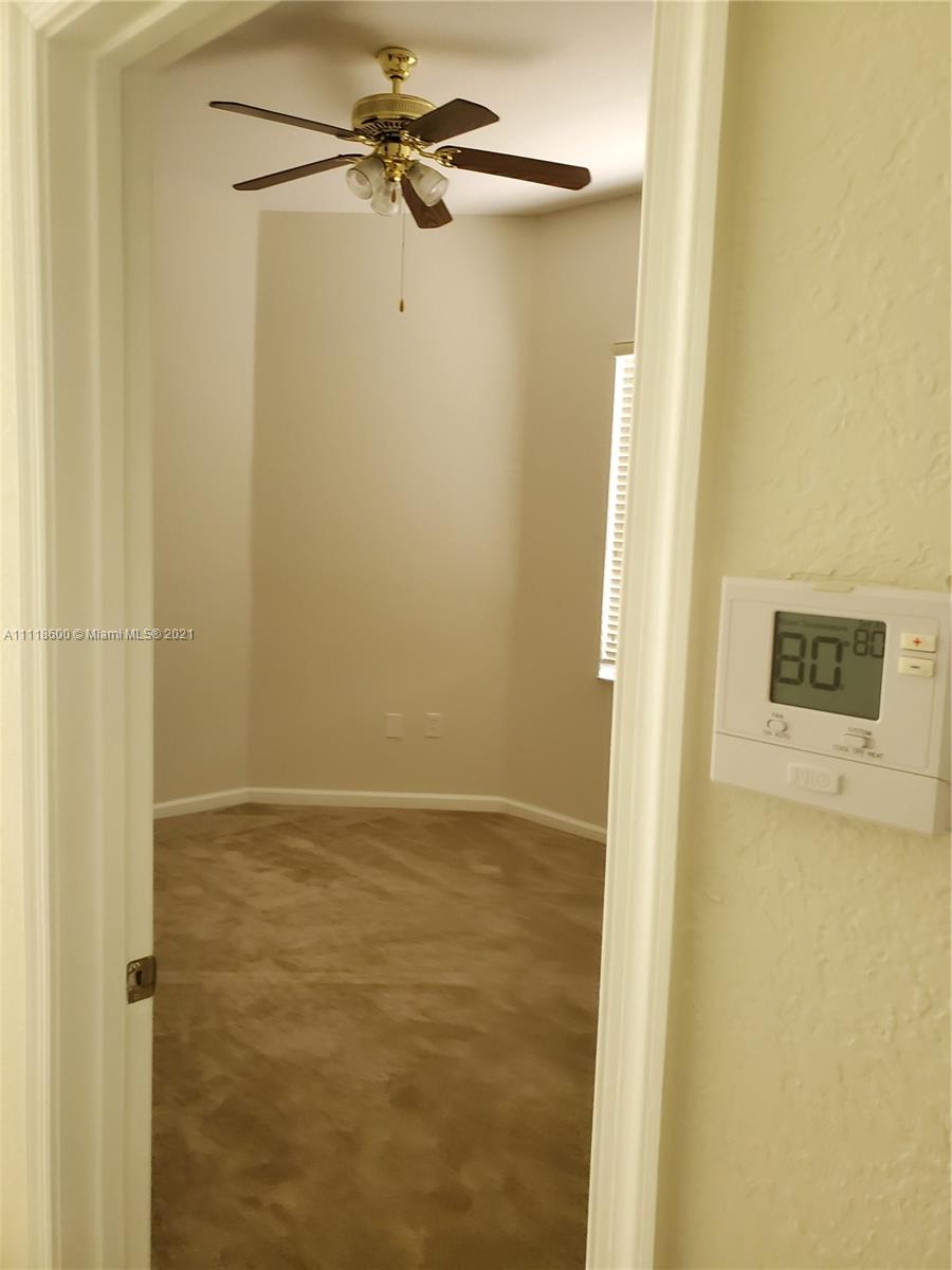 1103 Northeast 40th Road Homestead, FL 33033 - Photo 18 of 21 Gallery Image 18