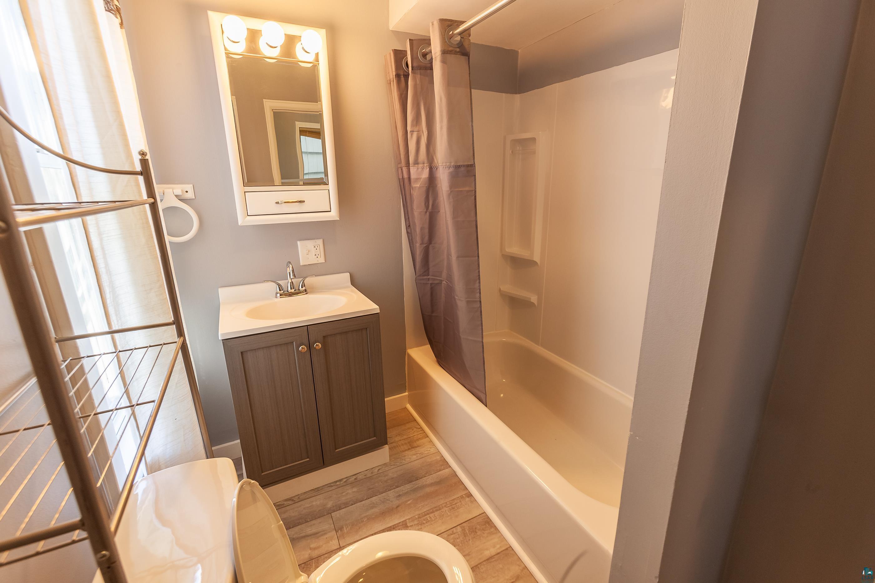 25 East 7th Street Duluth, MN 55805 - Photo 18 of 20