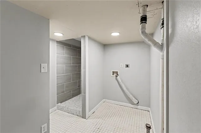 $257,500 | 315 West 4th Street, Ottawa, KS 66067