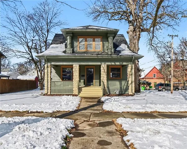 $257,500 | 315 West 4th Street, Ottawa, KS 66067