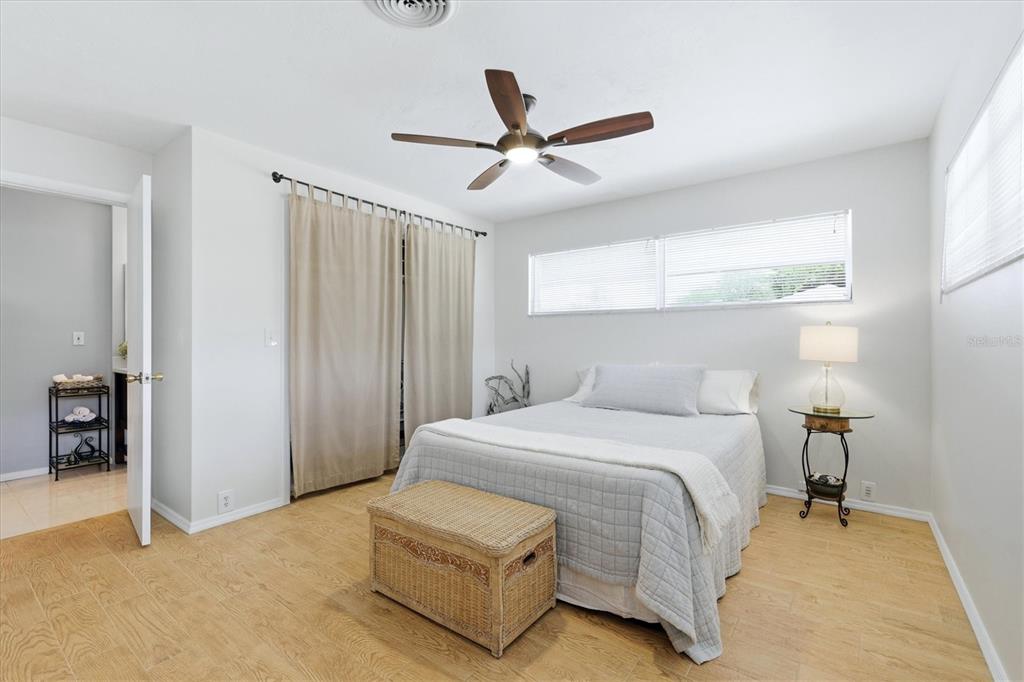 3612 South Lockwood Ridge Road Sarasota, FL 34239 - Photo 36 of 56 Gallery Image 36
