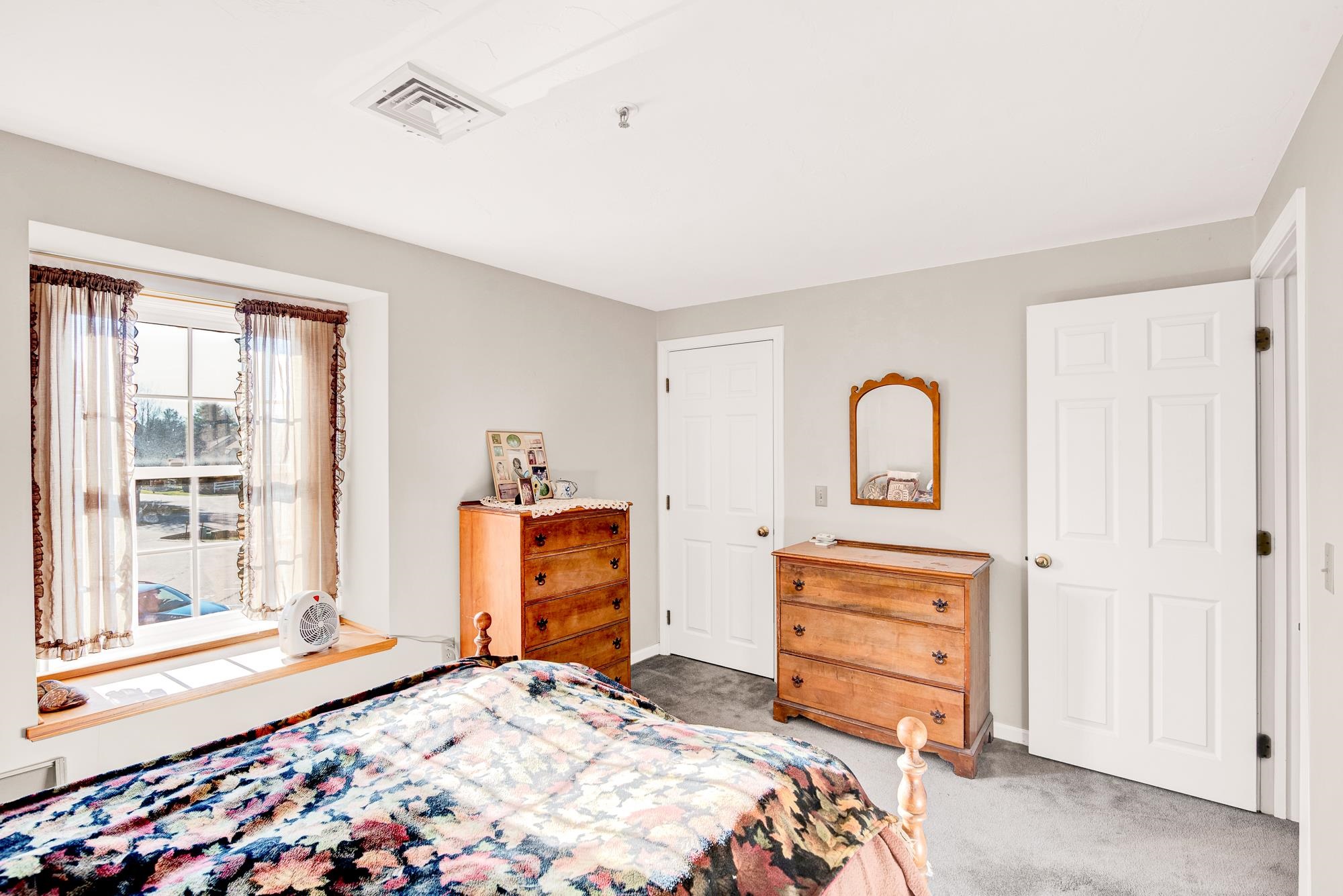 57 Bridle Path Dover, NH 03820 - Photo 14 of 36 Gallery Image 14