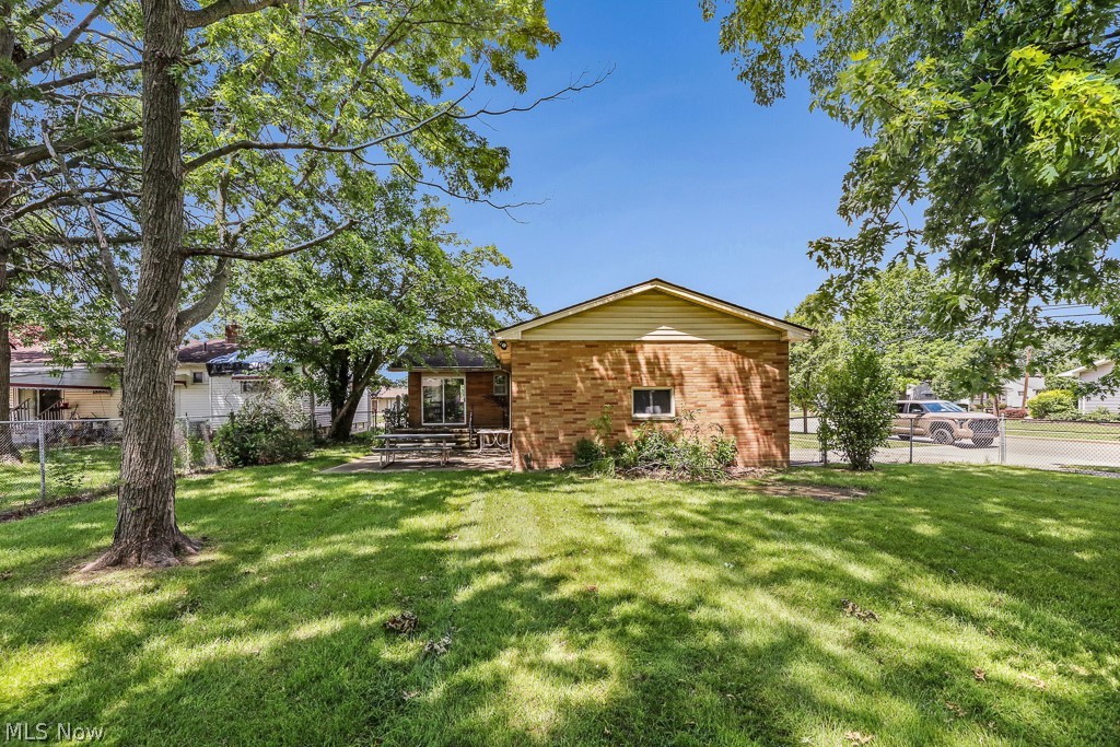6115 Fry Road Brook Park, OH 44142 - Photo 41 of 42