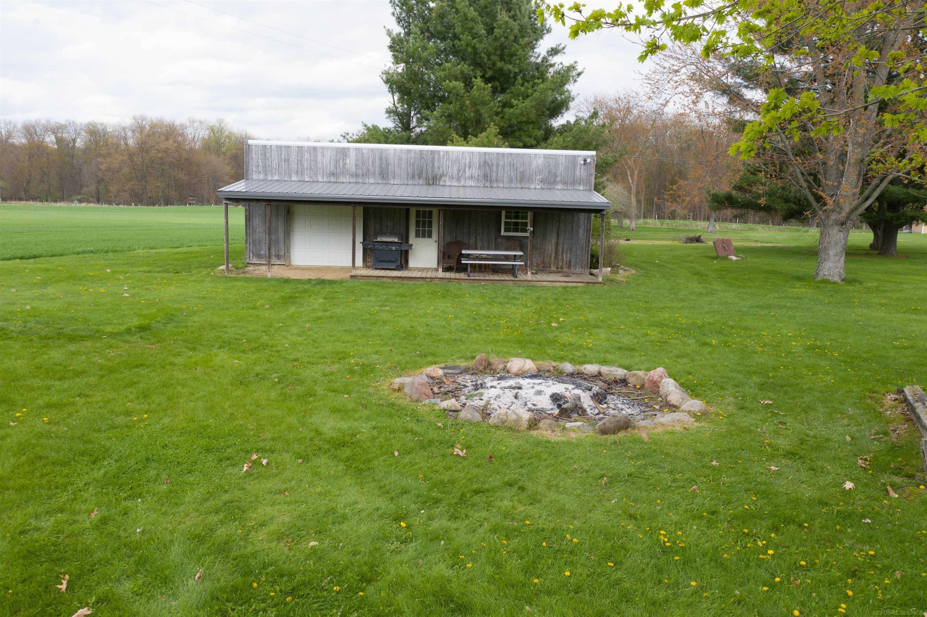 5820 Lynd Road Marlette, MI 48453 - Photo 18 of 54