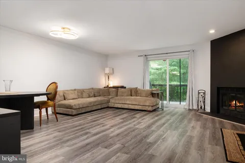 $465,000 | 11927 New Country Lane, Columbia, MD 21044
