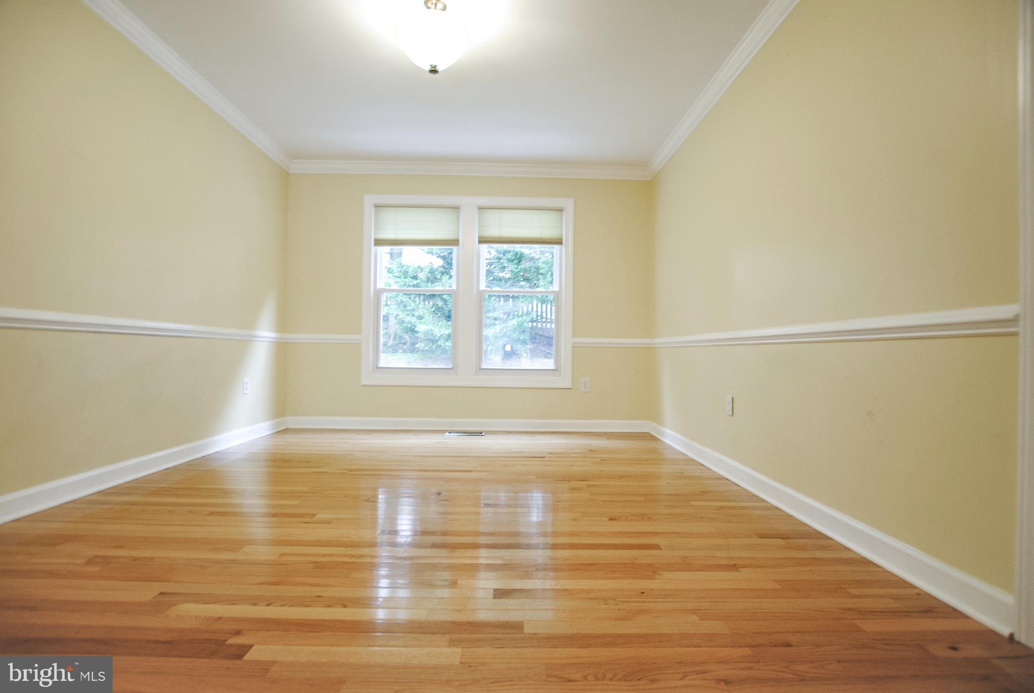 9539 Kings Grant Road Laurel, MD 20723 - Photo 11 of 28 Gallery Image 11