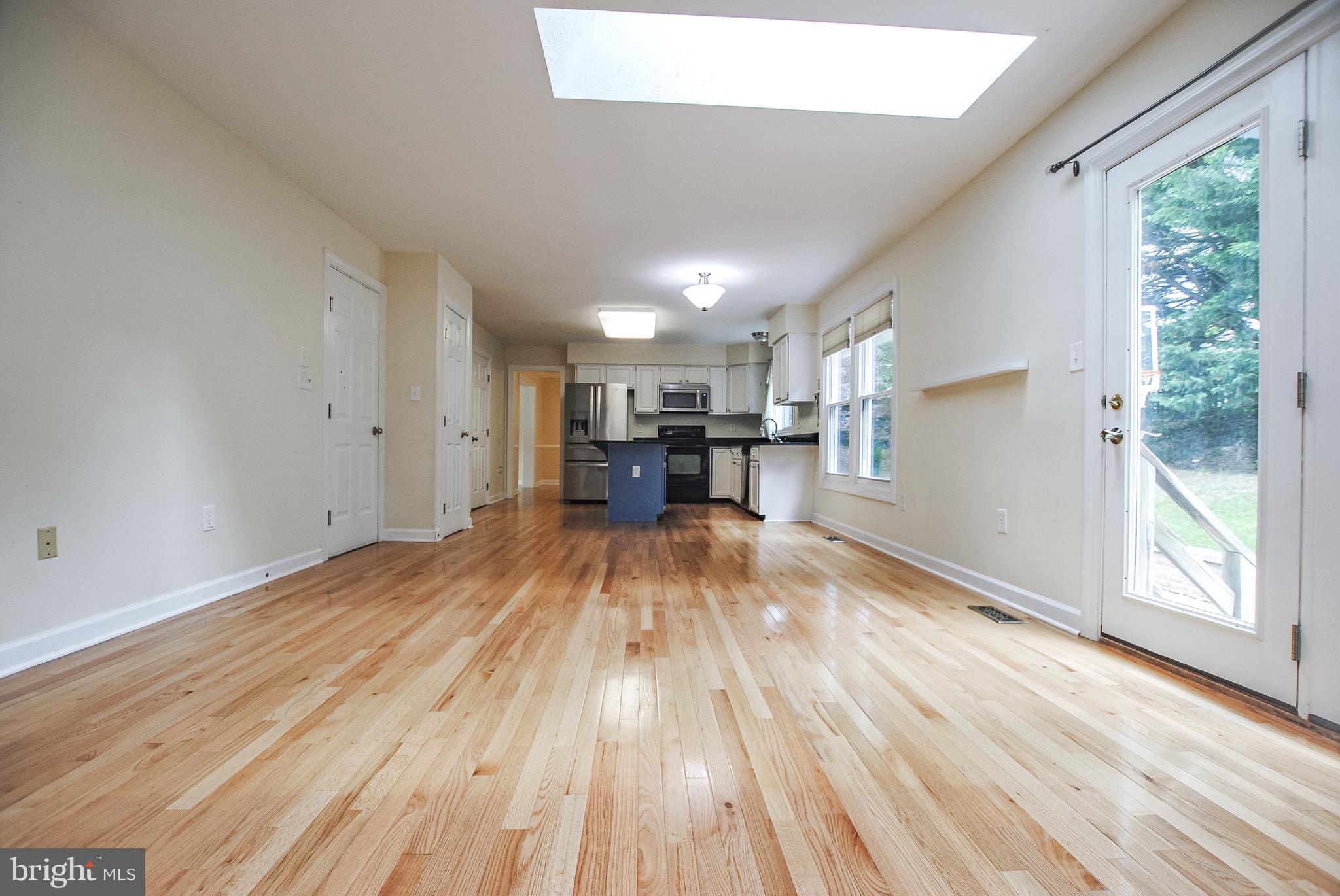 9539 Kings Grant Road Laurel, MD 20723 - Photo 8 of 28 Gallery Image 8