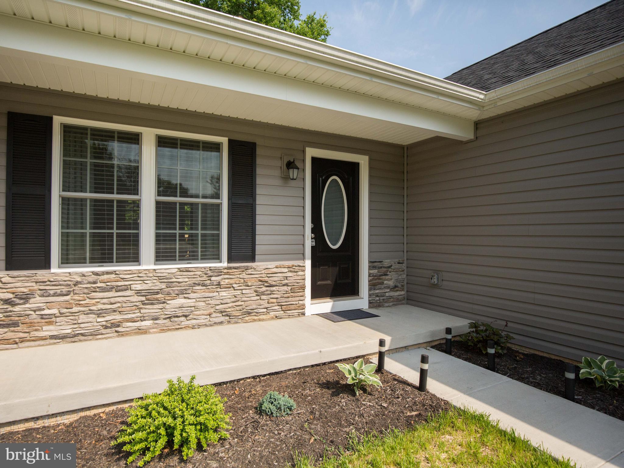 222 Dimension Road Inwood, WV 25428 - Photo 2 of 27