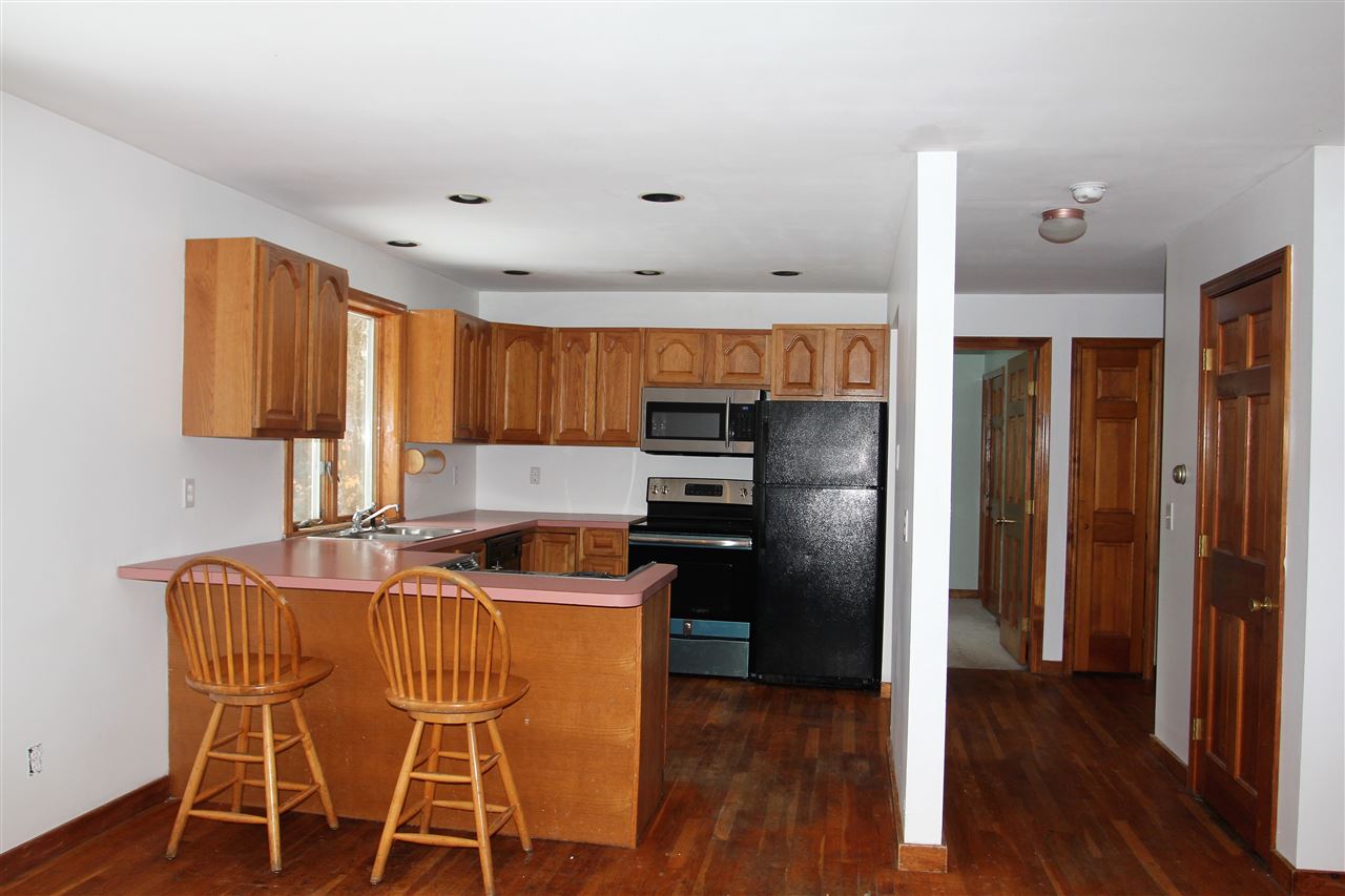 156 Perkins Pond Road Sunapee, NH 03782 - Photo 8 of 9