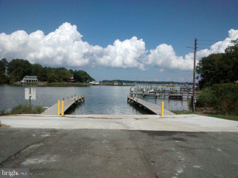 1510 South Glebe Road Montross, VA 22520 - Photo 25 of 29 Community Boat Ramp