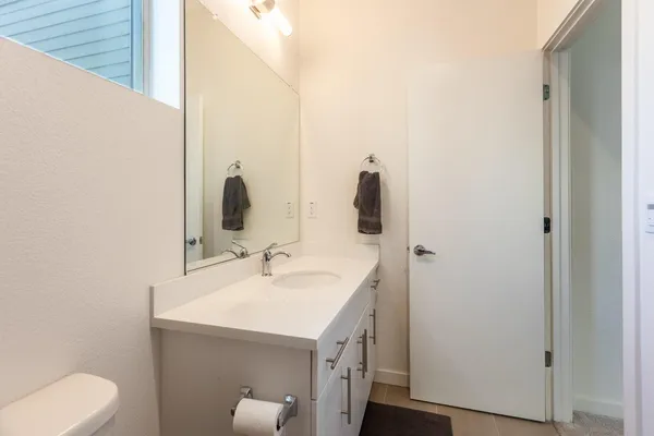 $439,900 | 191 Log Pond Lane, Sacramento, CA 95818