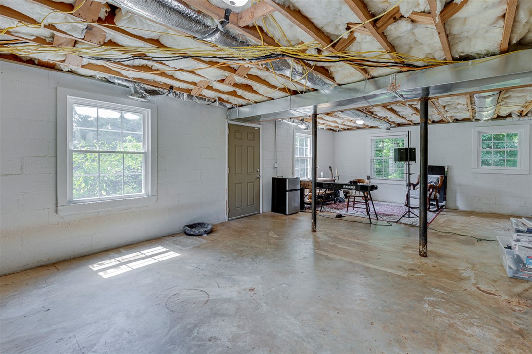 4030 Creekside Drive Seneca, SC 29672 - Photo 26 of 35