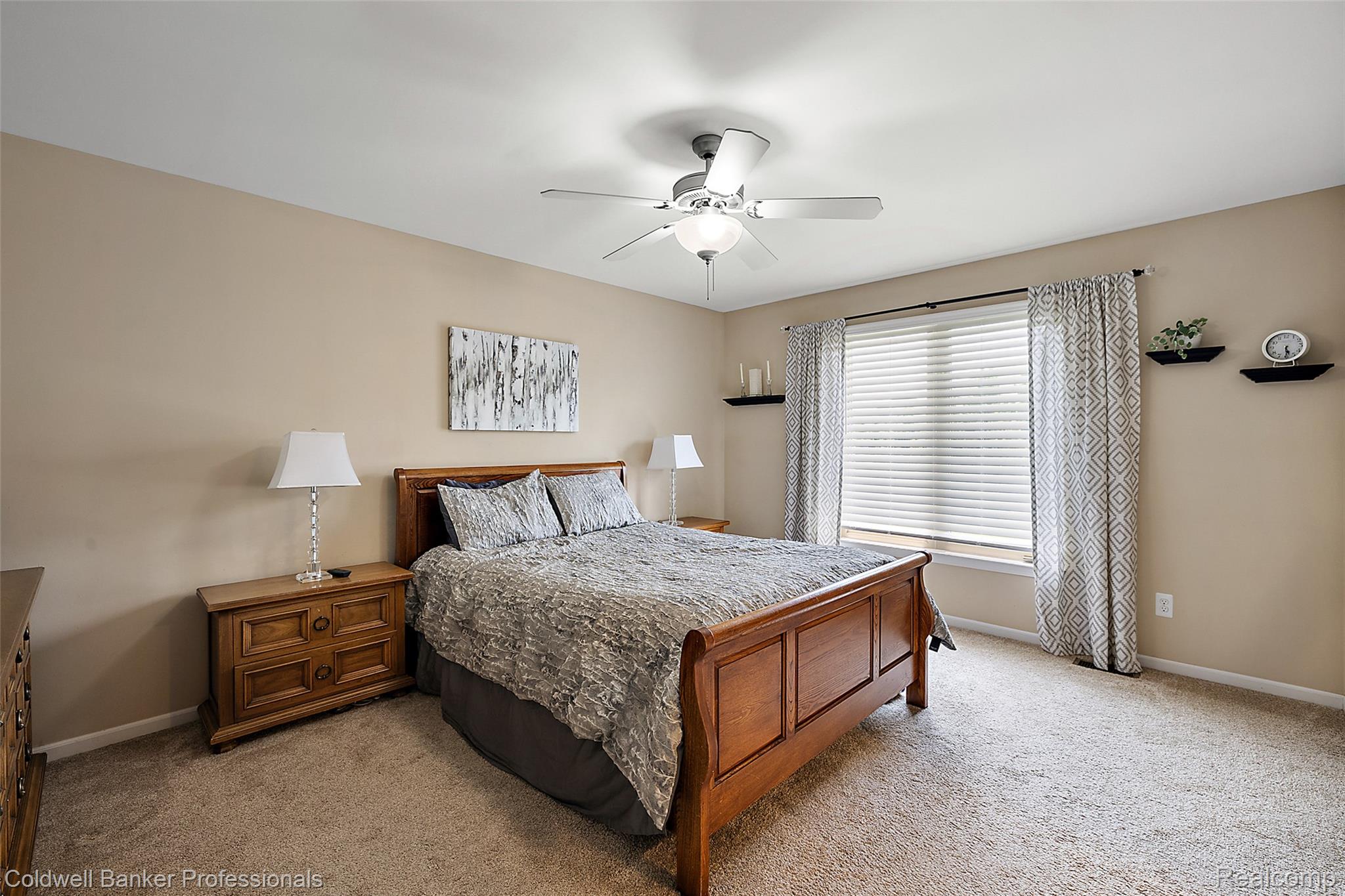 16532 Moore Park Road Macomb, MI 48044 - Photo 15 of 28