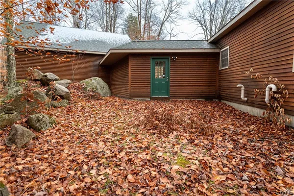 $695,000 | 103 Pawnee Drive, Webb, NY 13420