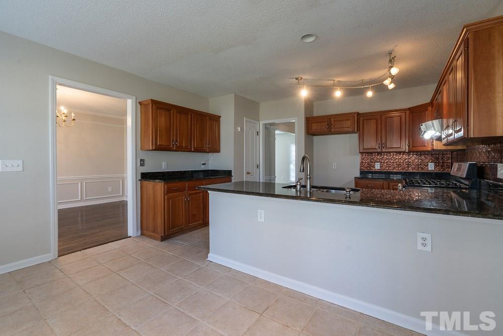 9904 Redhook Court Raleigh, NC 27617 - Photo 11 of 30 Breakfast Nook