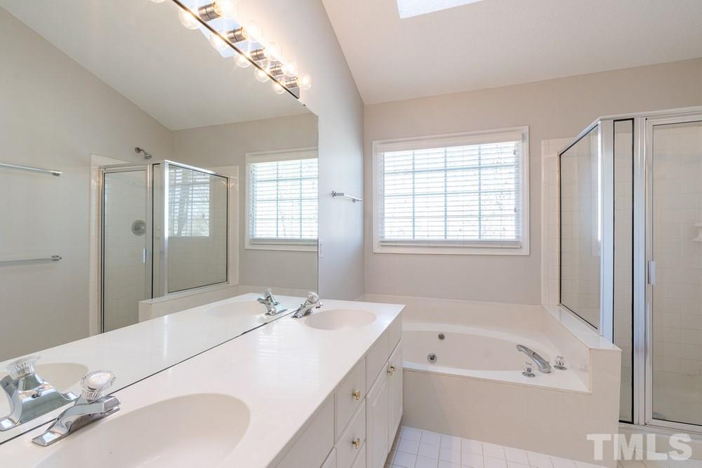 9904 Redhook Court Raleigh, NC 27617 - Photo 21 of 30 Primary Bathroom