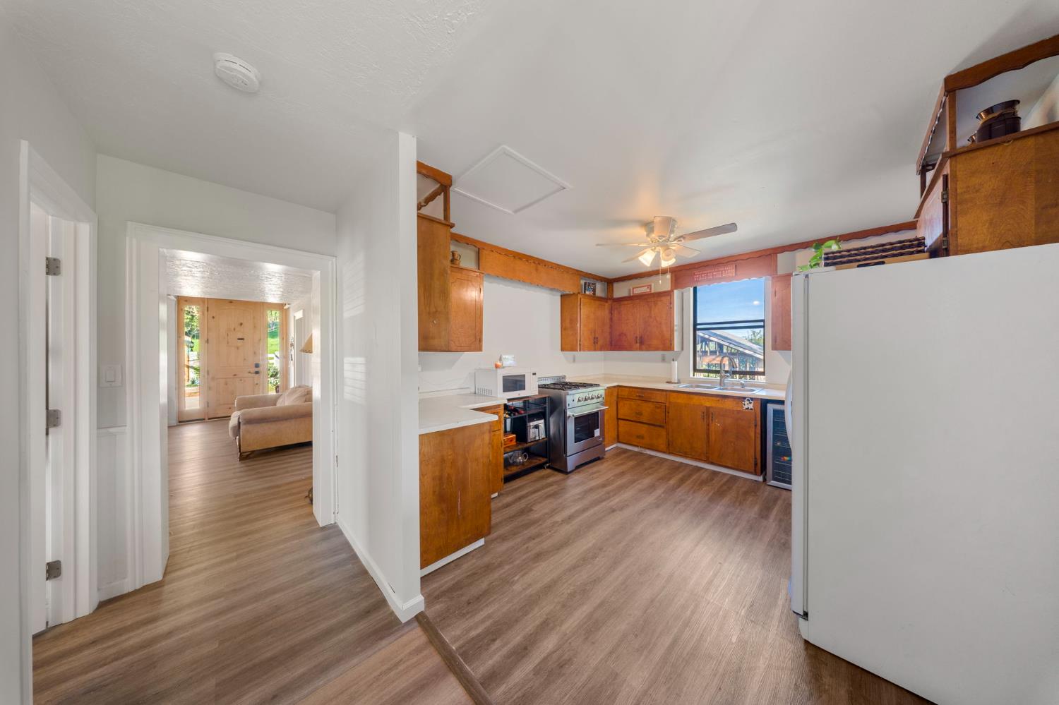 16561 Jacksonville Road Jamestown, CA 95327 - Photo 15 of 39