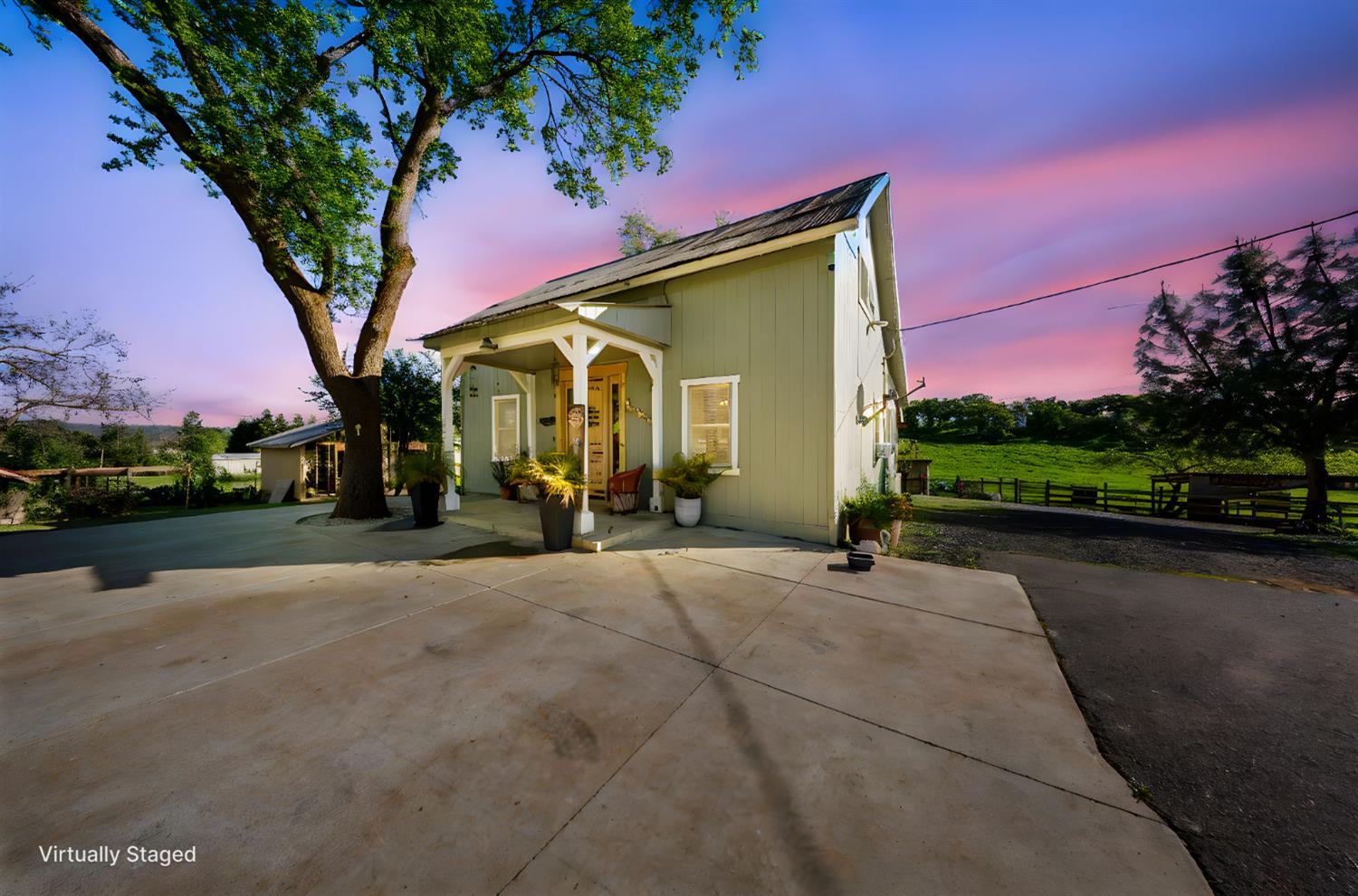 16561 Jacksonville Road Jamestown, CA 95327 - Photo 2 of 44