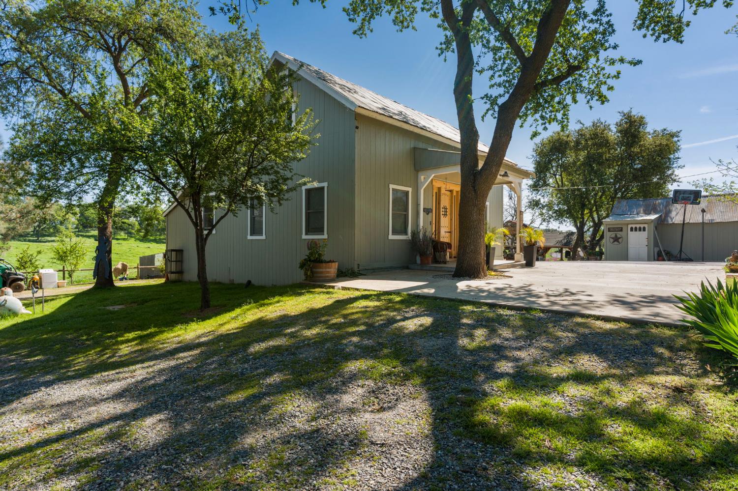 16561 Jacksonville Road Jamestown, CA 95327 - Photo 37 of 44