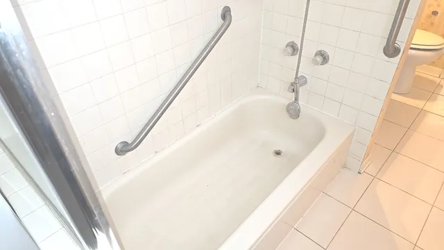 $104,900 | 332 Oswego Street, Park Forest, IL 60466