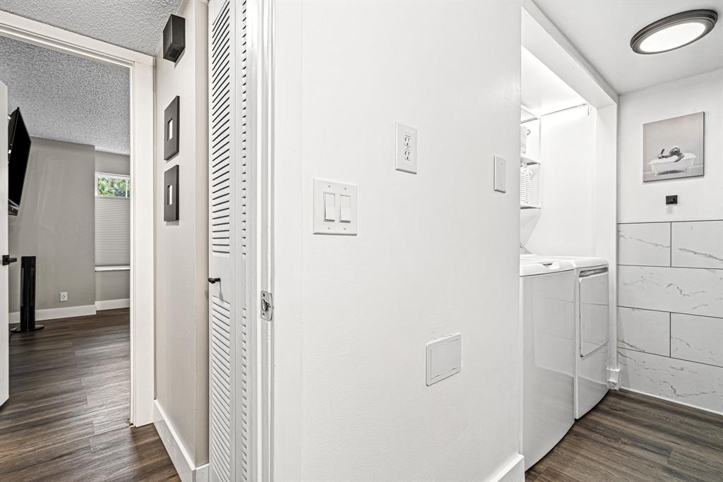 4620 West McNab Road, Unit B1 Pompano Beach, FL 33069 - Photo 18 of 36 a view of a bathroom from the hallway