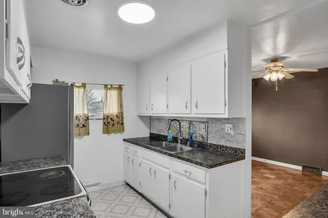 $269,900 | 517 East Coover Street, Mechanicsburg, PA 17055