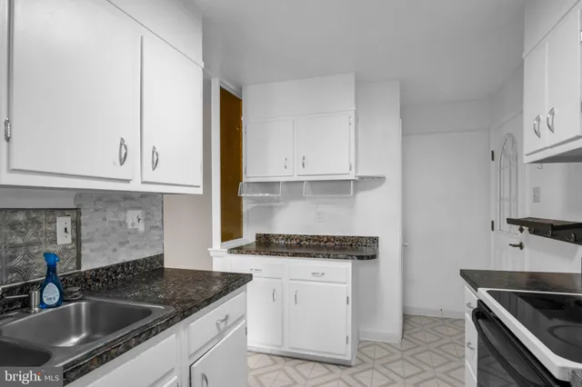 $269,900 | 517 East Coover Street, Mechanicsburg, PA 17055