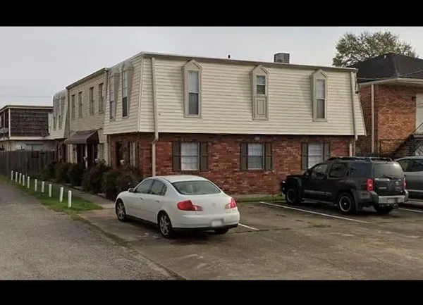 $1,300 | 3017 14th Street, Unit C, Metairie, LA 70002