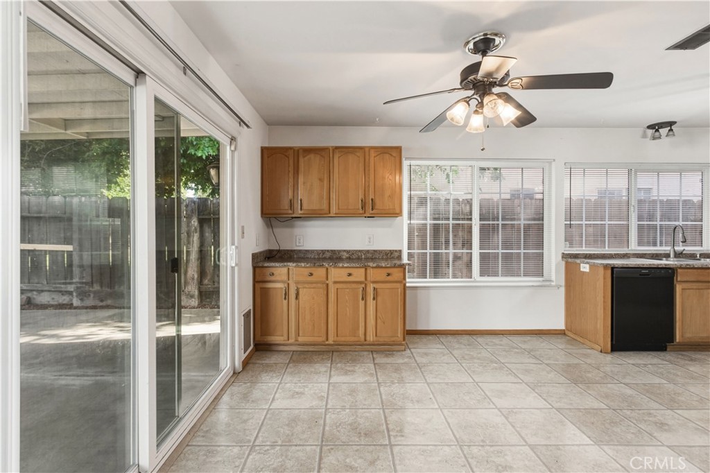 3312 Cherokee Avenue Merced, CA 95340 - Photo 8 of 25