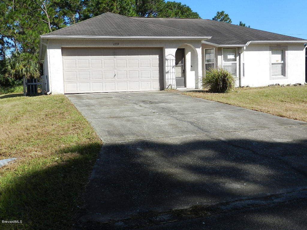 1359 Wing Road Southwest Palm Bay, FL 32908 - Photo 1 of 12 DSCN9861