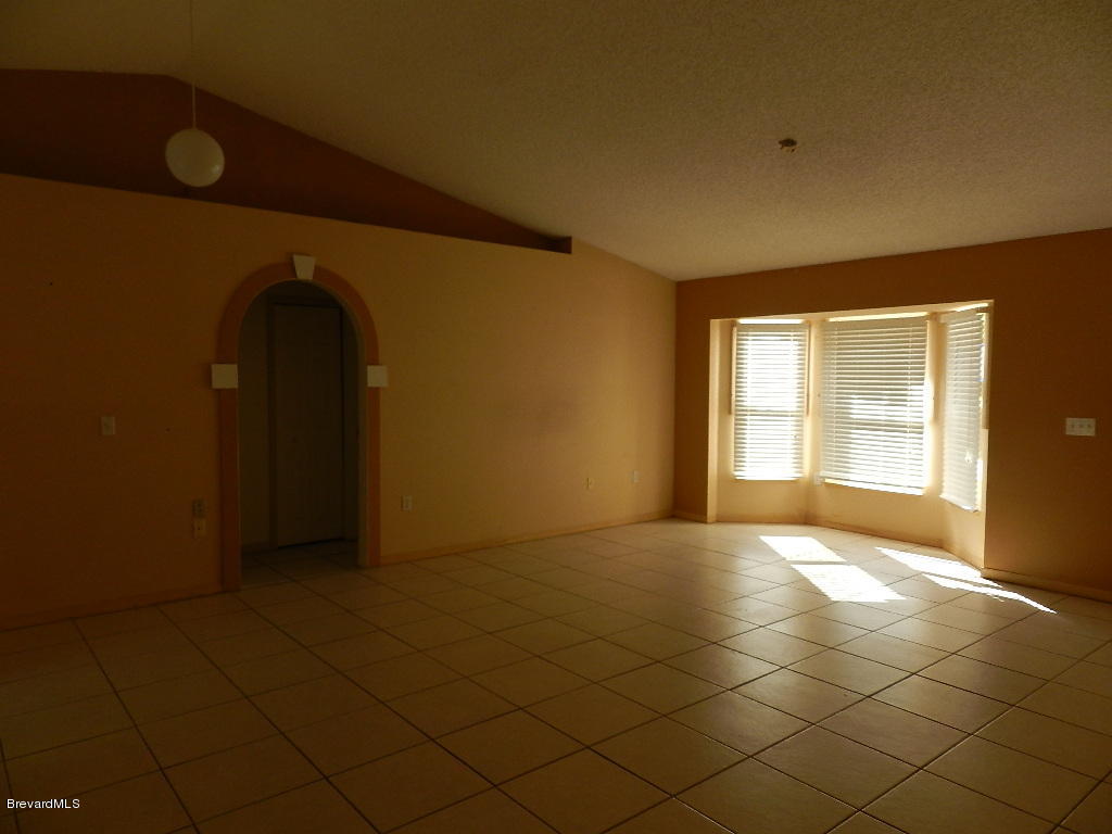 1359 Wing Road Southwest Palm Bay, FL 32908 - Photo 5 of 12 DSCN9838
