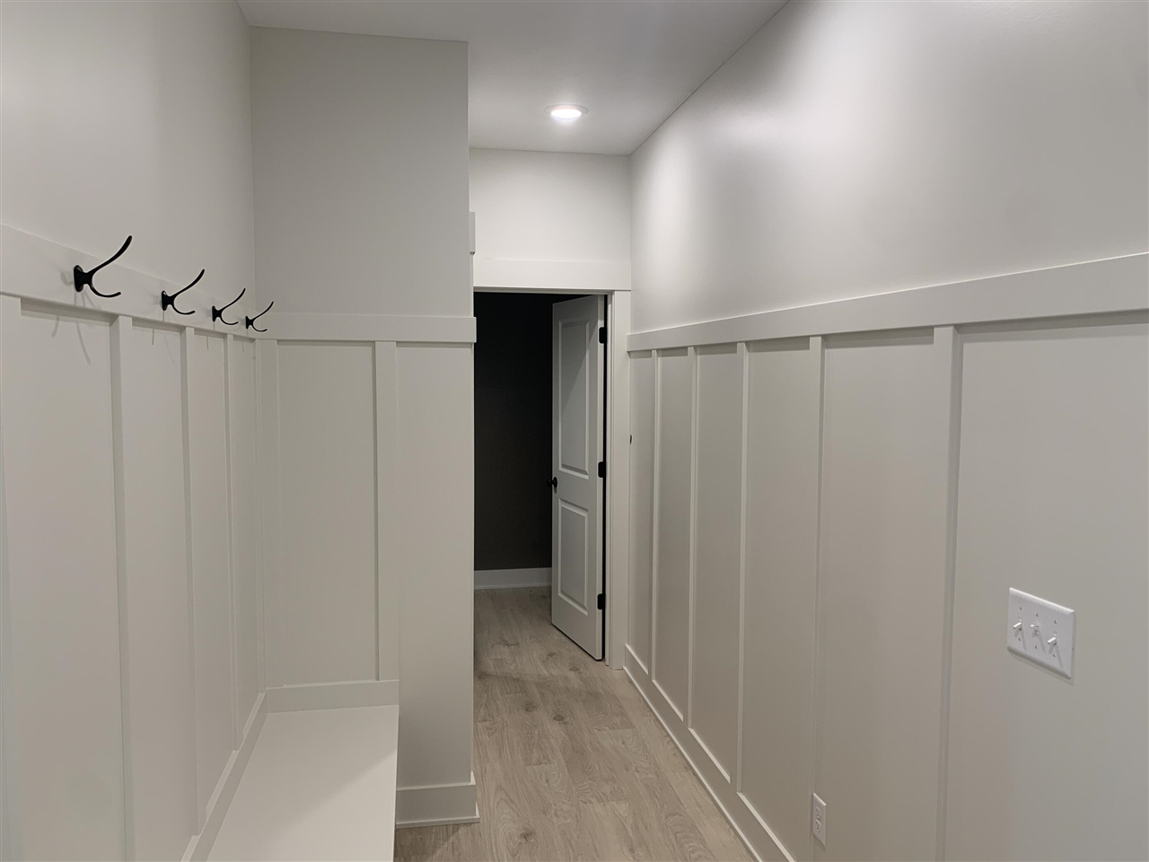 6563 Ravine Point Drive Rockford, MI 49341 - Photo 12 of 13 Gallery Image 12