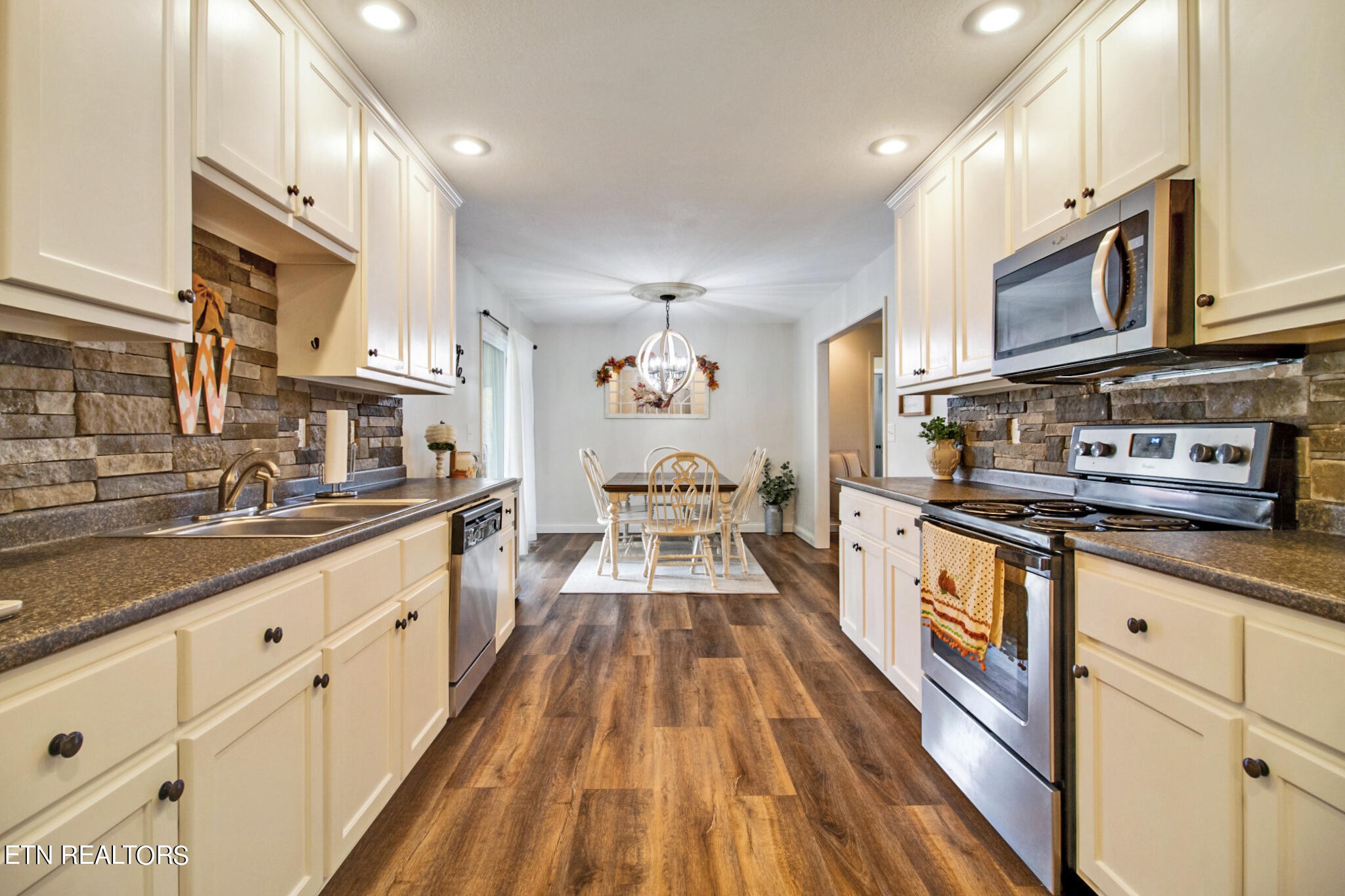 1031 Tom Price Road Jamestown, TN 38556 - Photo 12 of 44 Gallery Image 12