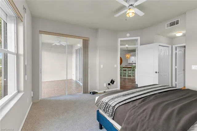 $1,895 | 242 Newport Drive, Unit 504, Naples, FL 34114