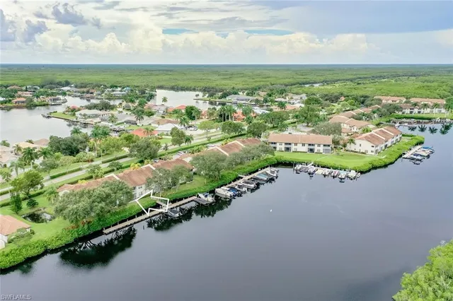 $1,895 | 242 Newport Drive, Unit 504, Naples, FL 34114