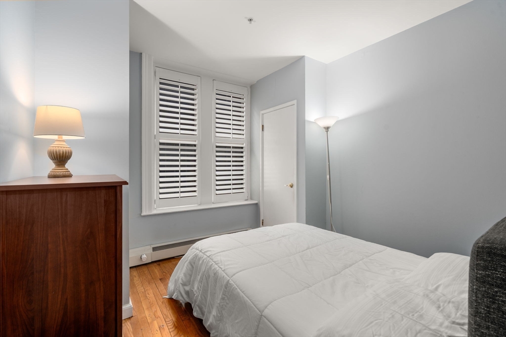 483 Beacon Street, Unit 37 Boston, MA 02115 - Photo 7 of 9