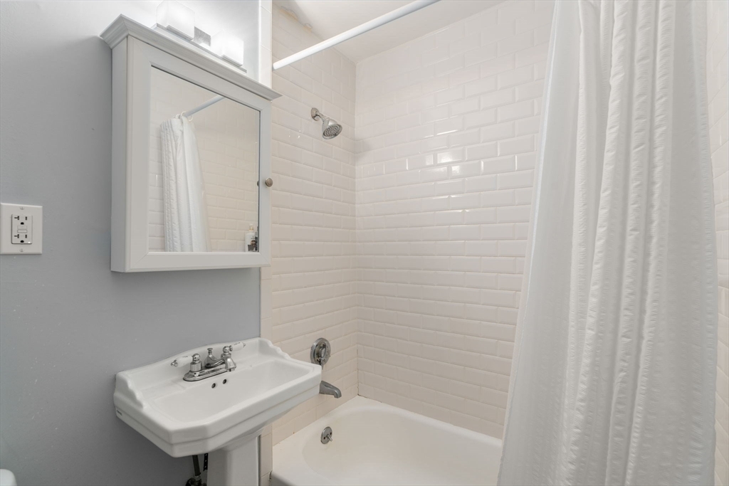 483 Beacon Street, Unit 37 Boston, MA 02115 - Photo 8 of 9
