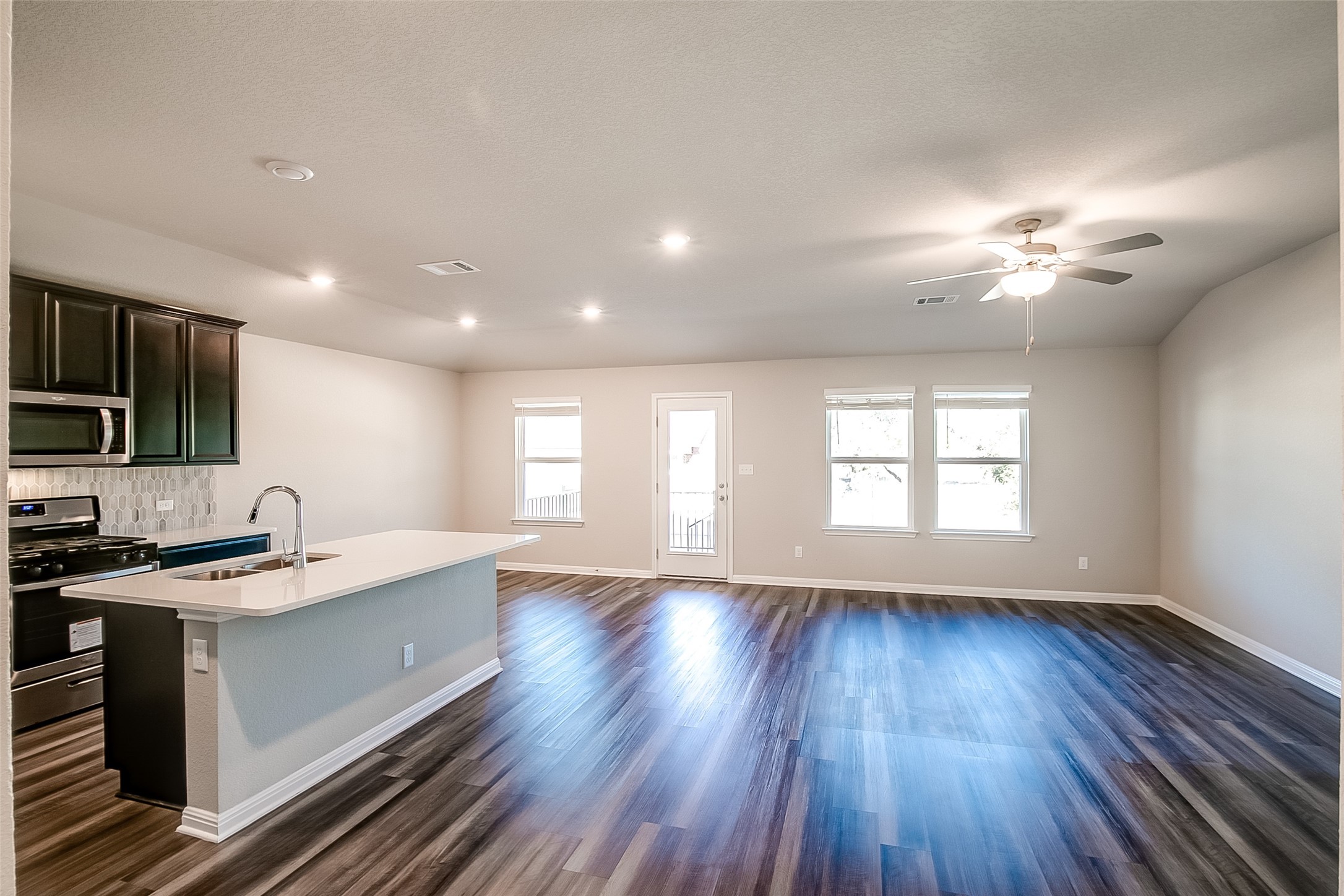 1601 Longhorn Ranch Drive Leander, TX 78641 - Photo 5 of 27