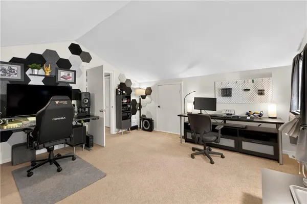 $245,000 | 2901 South 50 Street, Kansas City, KS 66106