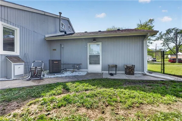 $245,000 | 2901 South 50 Street, Kansas City, KS 66106