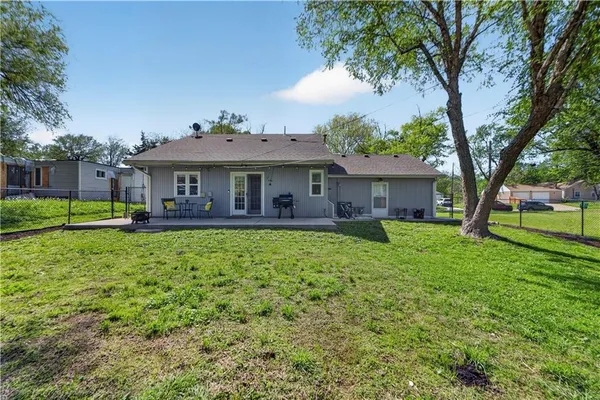$245,000 | 2901 South 50 Street, Kansas City, KS 66106