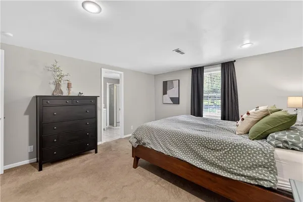 $245,000 | 2901 South 50 Street, Kansas City, KS 66106