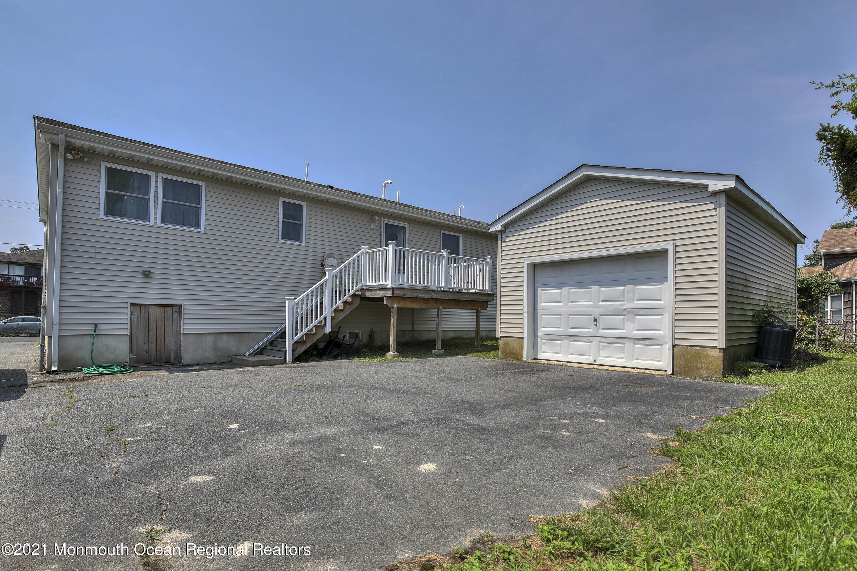 103 Milford Road Neptune Township, NJ 07753 - Photo 15 of 26 8K6A9116