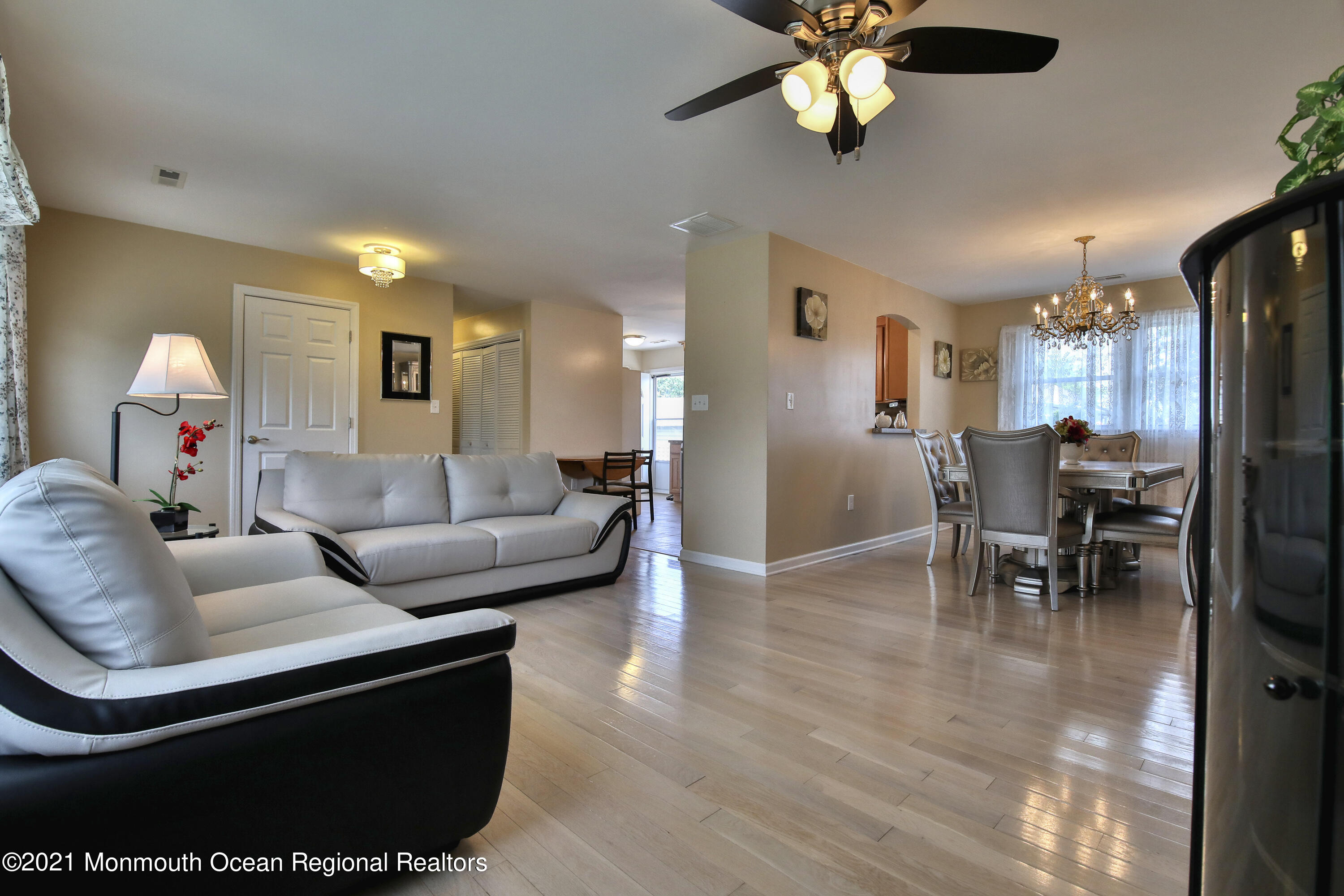 103 Milford Road Neptune Township, NJ 07753 - Photo 4 of 26 8K6A9089